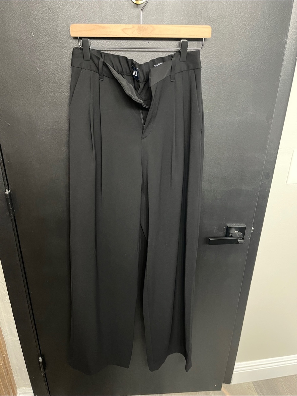 GAP Black Wide-Leg Dress Pants